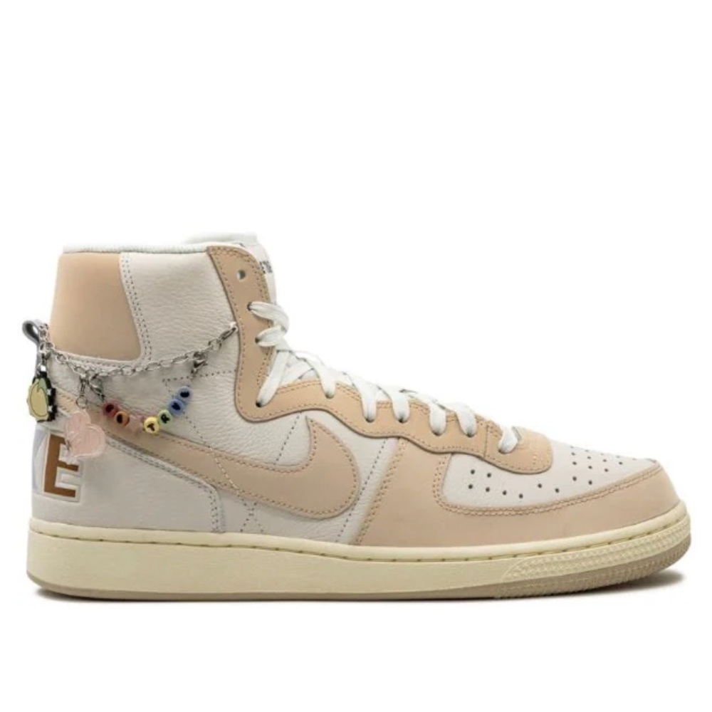 Nike Be True Terminator with charms , NWT, Unisex , Men=8.5 , Women = 10